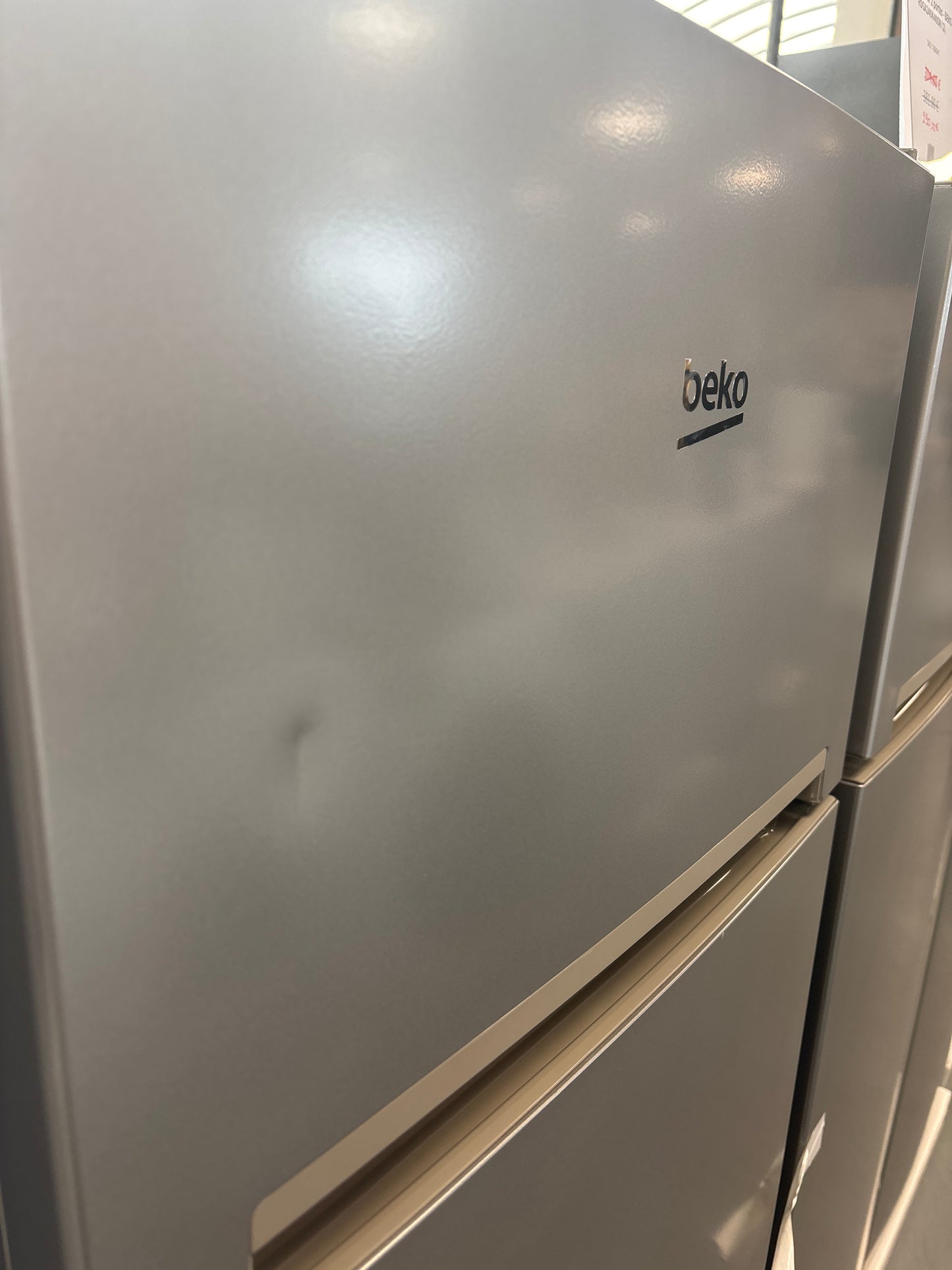 Réfrigérateur 2 portes -- BEKO RDSA240K40SN (3)